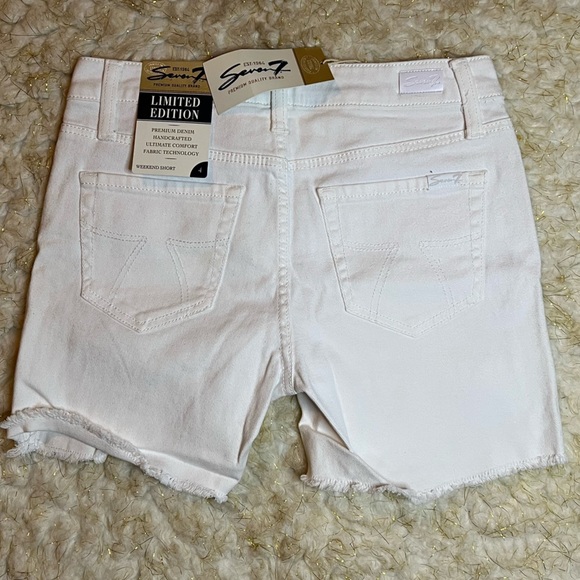 ⭐️ Seven7 Weekend Shorts - Picture 2 of 7